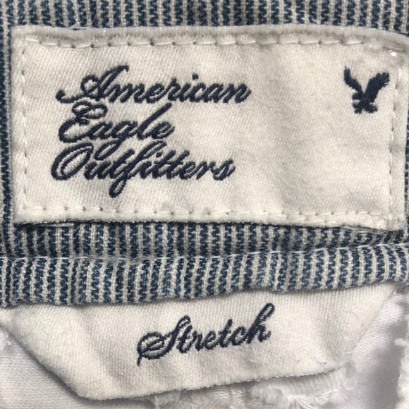 American Eagle White Shorts - Picture 3 of 4